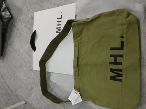 마가렛 호웰 MHL. 투웨이백 블랙/카키(새상품)택포15