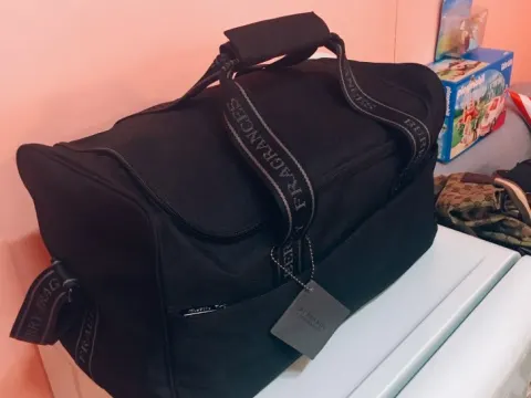 버버리 가방(정품 거의새것)