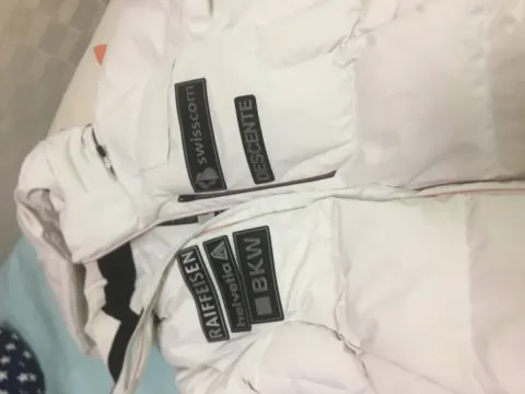 데상트 덕다운패딩