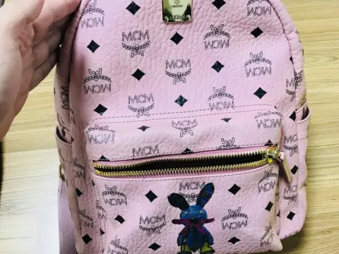 MCM백팩급처