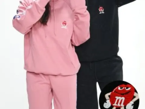 M&M 엠엔엠즈 핑크 후드티