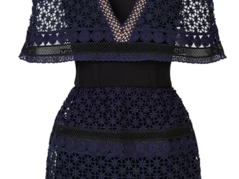 정품 셀프포트레이트 원피스 Self-Portrait Guipure Cape Dress