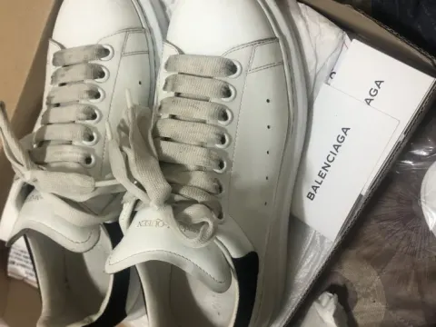 알렉산더맥퀸 오버솔