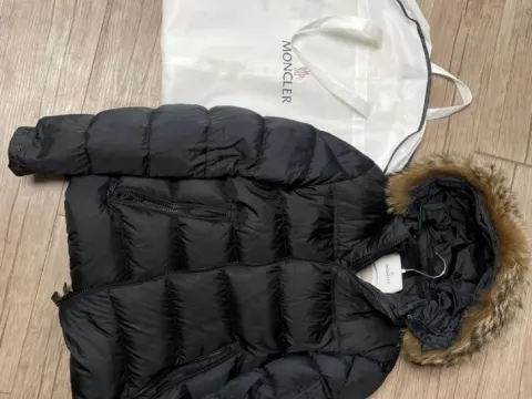몽클레어 마르크 20fw