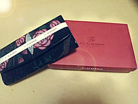 jo almania 여성 장지갑 (천연 가오리 가죽)