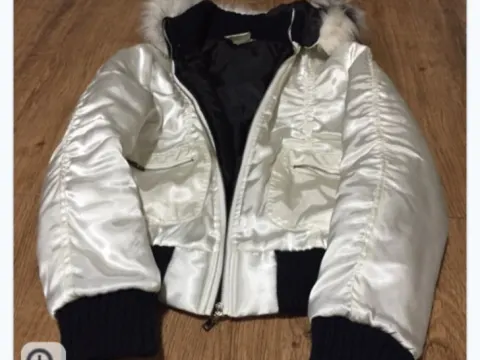 흰색 점퍼