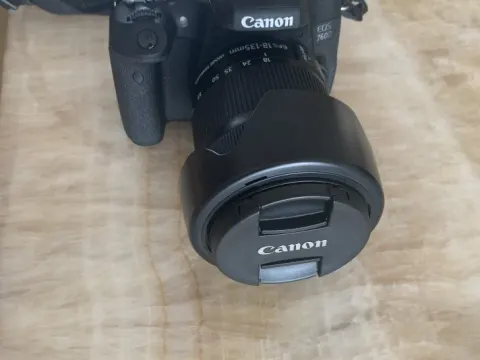 캐논 EOS 760D 카메라 판매합니다	|