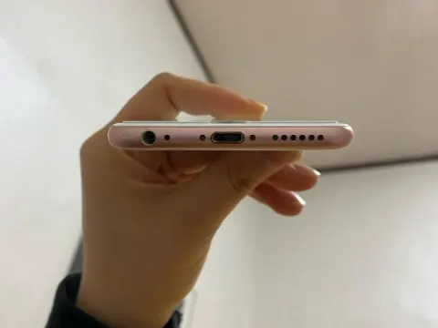 아이폰6s 판매합니다.