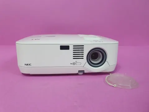 NEC NP - 600G 중고빔프로젝터