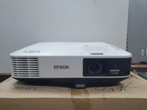 앱손 EB - 1985WU 중고빔프로젝터