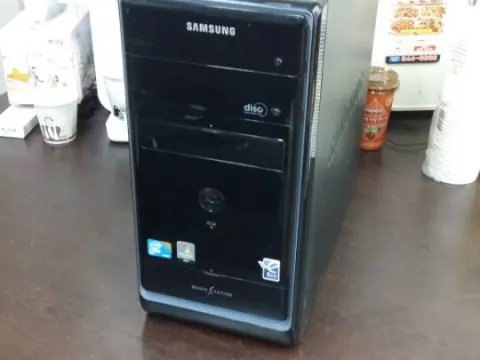 삼성 V75 E8400 본체 팝니다.