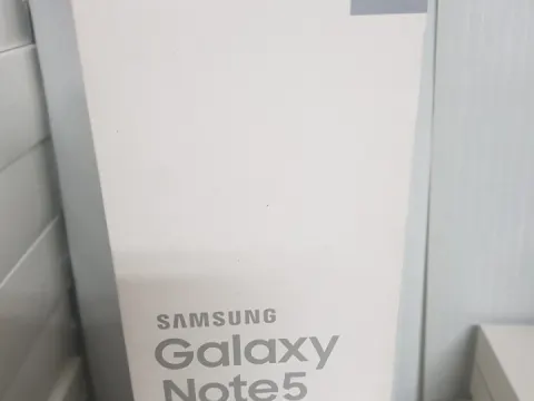 노트5 두대 남았습니다