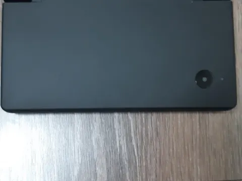 닌텐도 DSI
