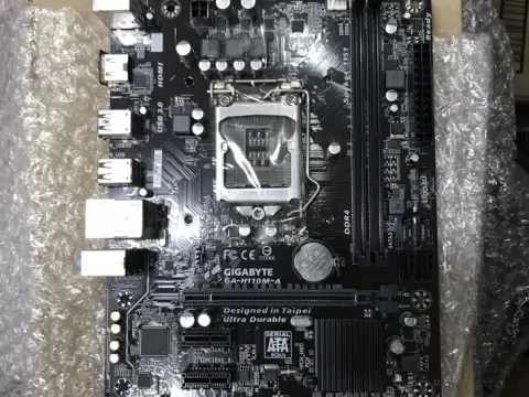 기가바이트 GA-H110M-A 판매합니다.