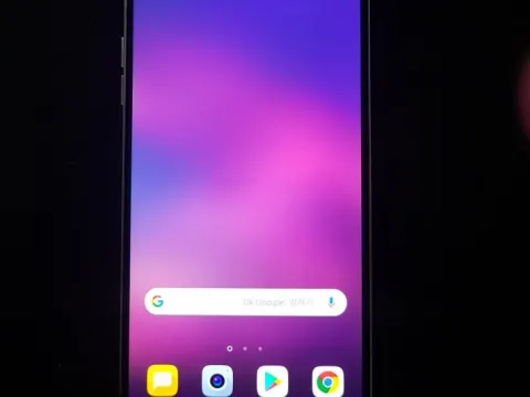 LG V30 퍼플 색상 64기가 저렴하게 판매합니다!  [출처] LG V30 퍼플 색상 64기가 저렴하게 판매합니다!
