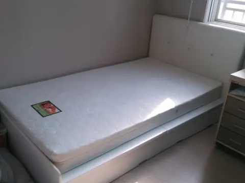 침대 및 의자