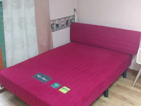 퀸사이즈 침대, 화장대, 협탁