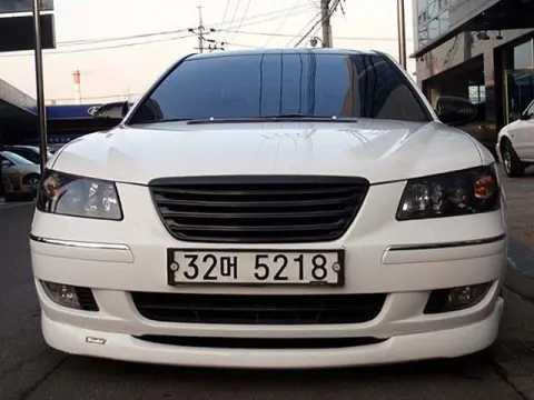 2008년식 현대 NF쏘나타 세미튜닝 차량입니다