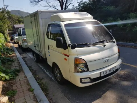 [중고차] 현대 포터2탑차 2018 7만km 경유 1370만원
