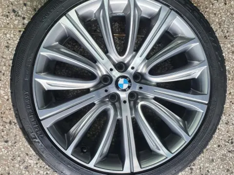 bmw750 20인치 정품휠타이어세트(한대분)