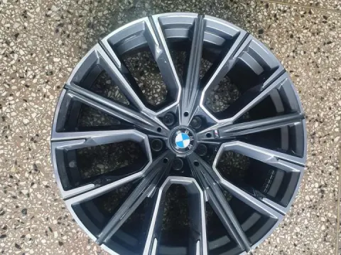 bmw최신형m버전20인치 정품휠세트(한대분)